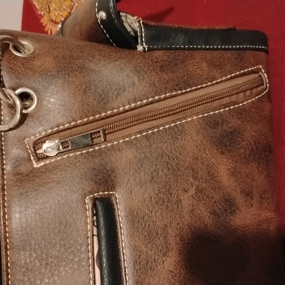 Brown Western Embroidered Handbag - Picture 6 of 15